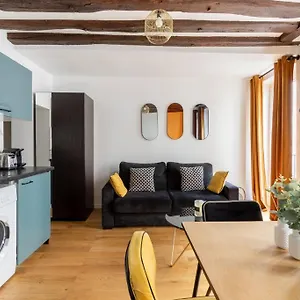 Grands Boulevards 22 : Cosy 1br-4p Paris